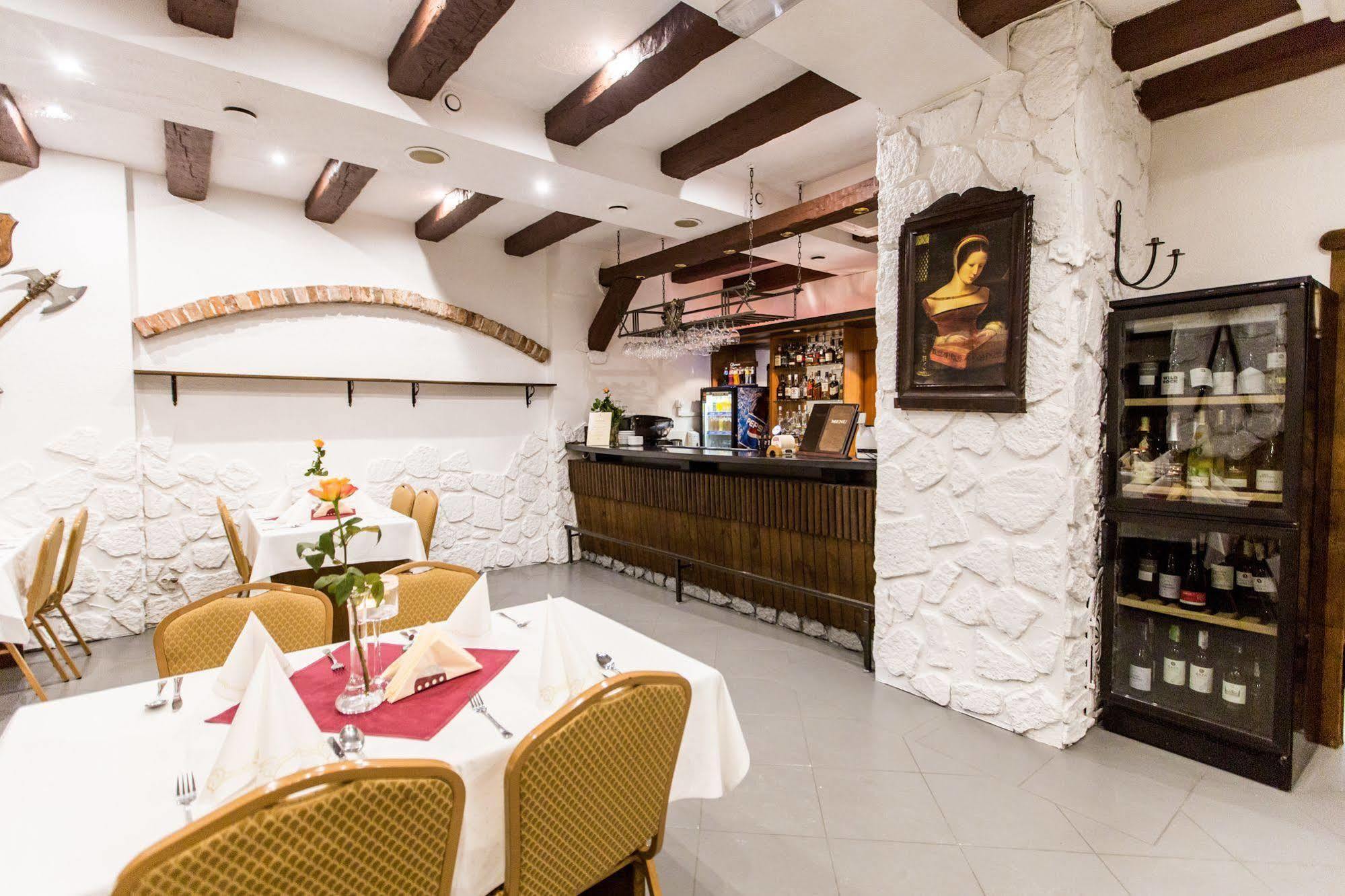 Rycerski Hotel 3*